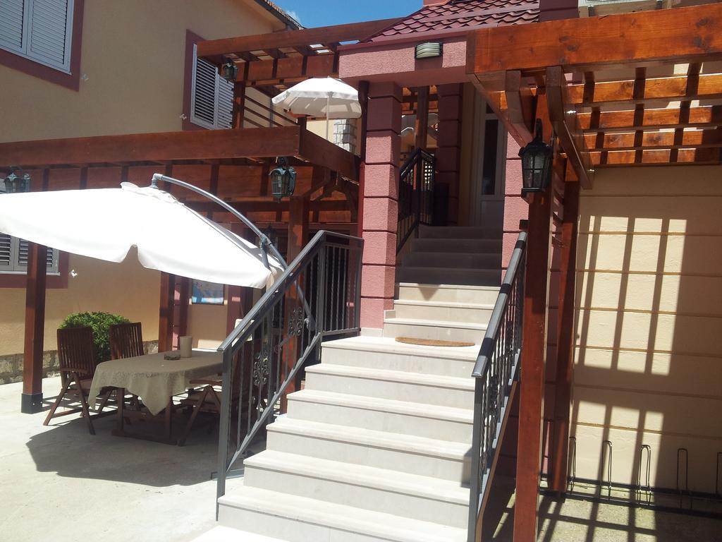 Apartments Dragovic Niksic Exterior foto